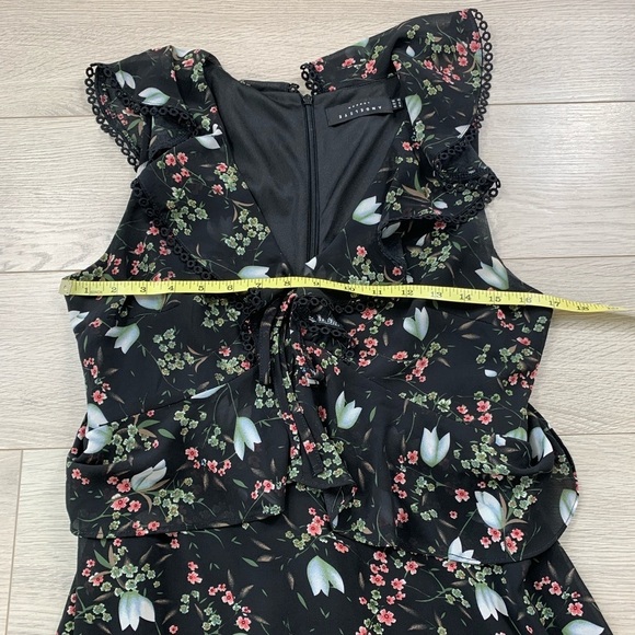ANGELEYE Floral Black Ruffle Dress - Picture 9 of 10